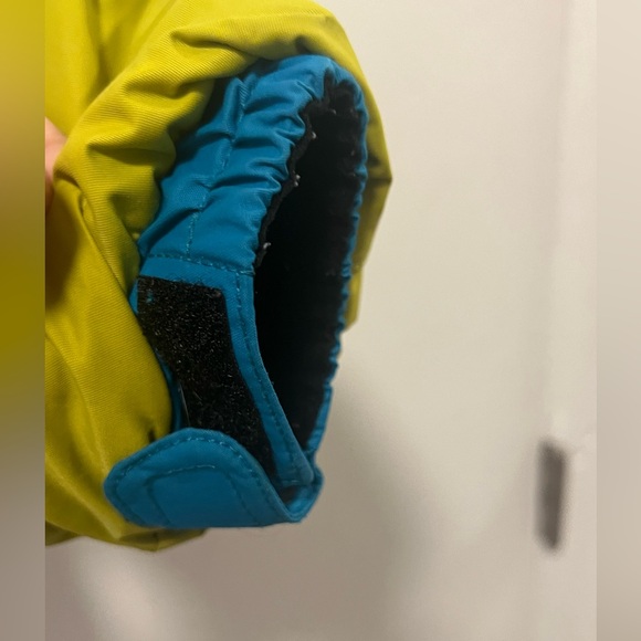 🔥HOST PICK 🔥 Obermeyer SpongeBob children’s ski coat 2T I-Grow sleeves, clips - Picture 8 of 12